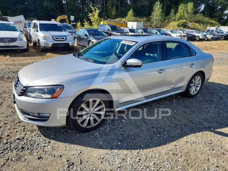 2013 Volkswagen Passat фото