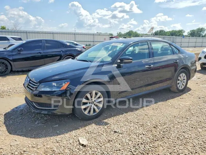 2013 Volkswagen Passat photo