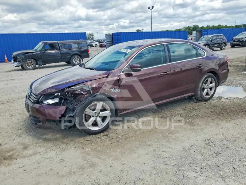 2013 Volkswagen Passat photo