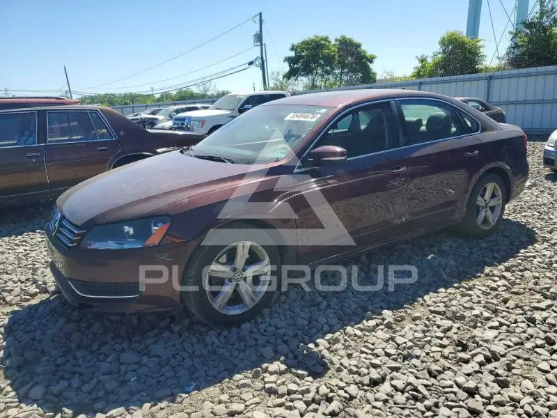 2013 Volkswagen Passat photo