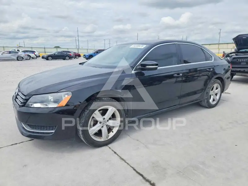 2013 Volkswagen Passat фото