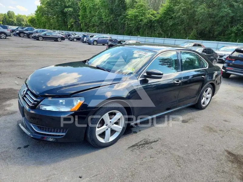 2013 Volkswagen Passat photo