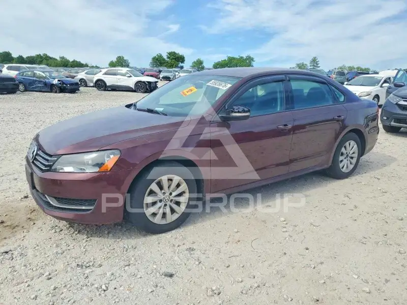 2013 Volkswagen Passat photo