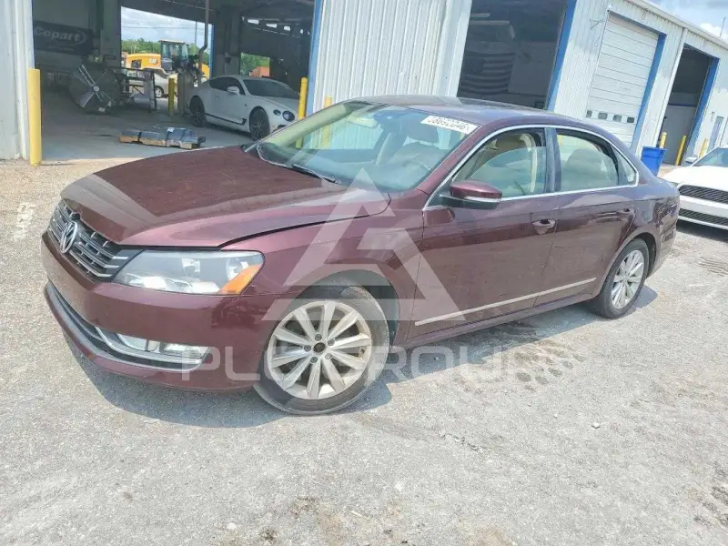 2013 Volkswagen Passat photo