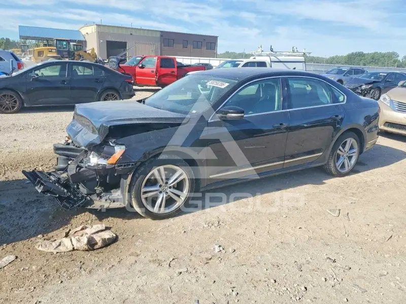 2013 Volkswagen Passat photo