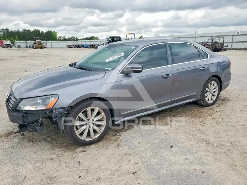 2013 Volkswagen Passat фото