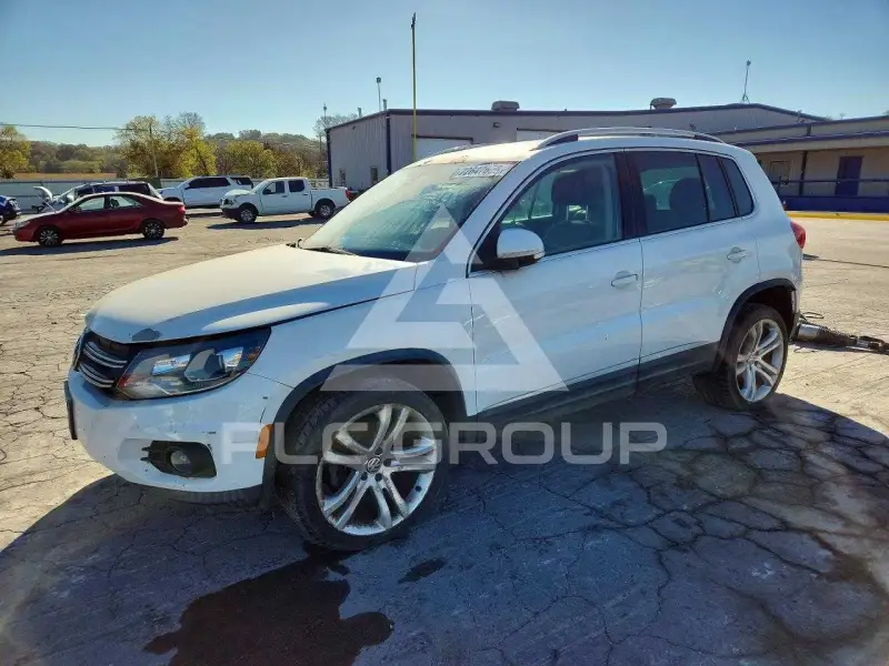 2013 Volkswagen Tiguan фото