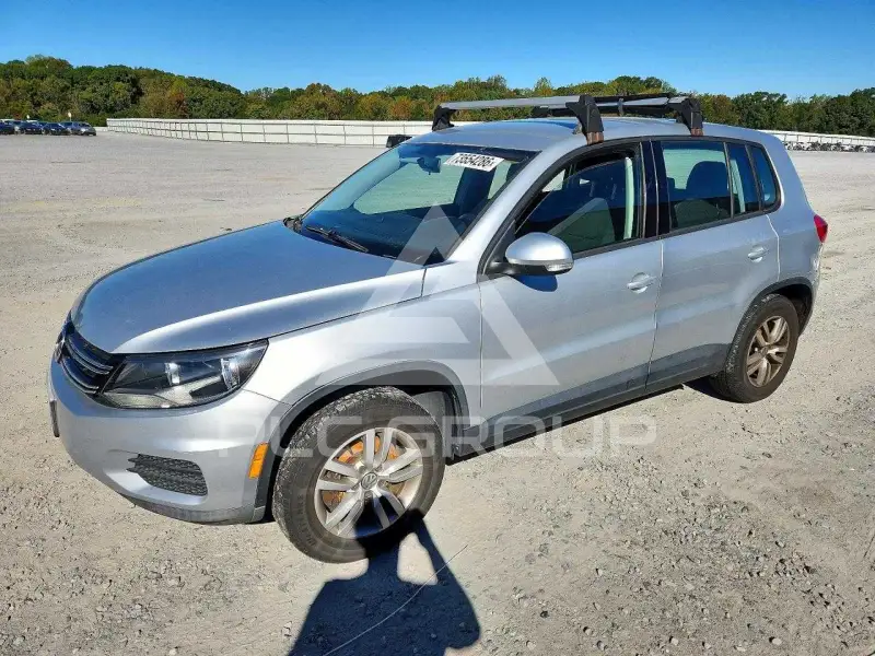 2013 Volkswagen Tiguan фото