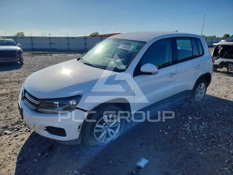 2013 Volkswagen Tiguan фото