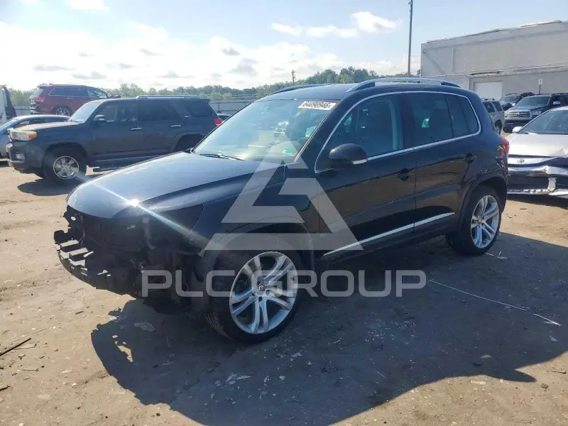 2013 Volkswagen Tiguan фото