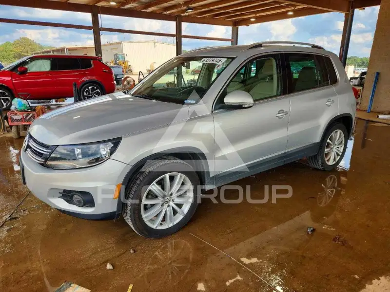 2013 Volkswagen Tiguan фото
