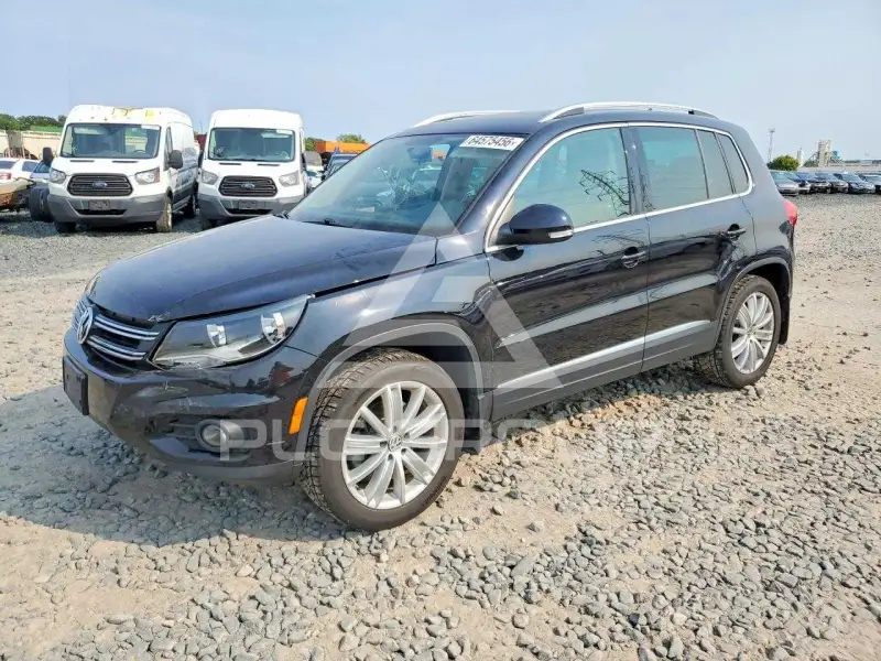 2013 Volkswagen Tiguan фото