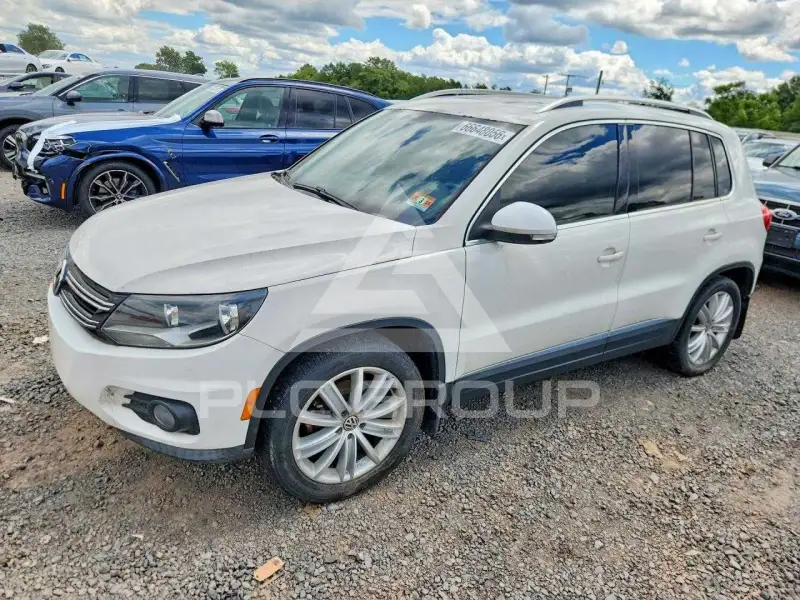 2013 Volkswagen Tiguan фото