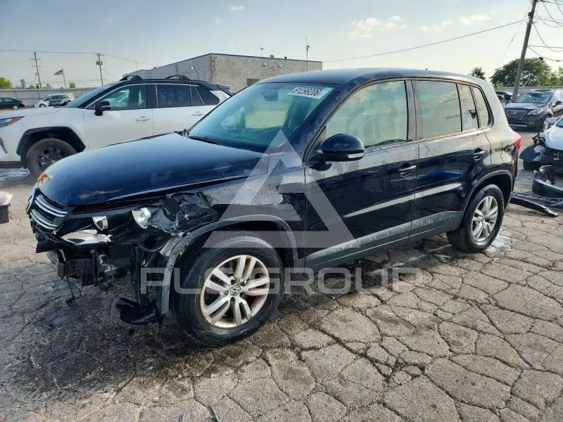 2013 Volkswagen Tiguan photo