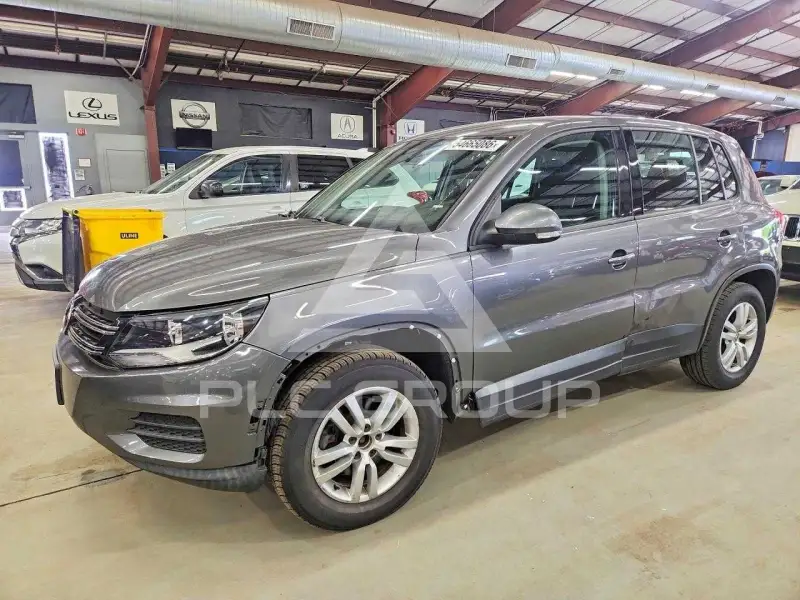 2013 Volkswagen Tiguan фото
