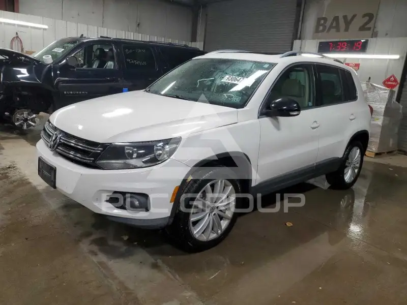 2013 Volkswagen Tiguan фото