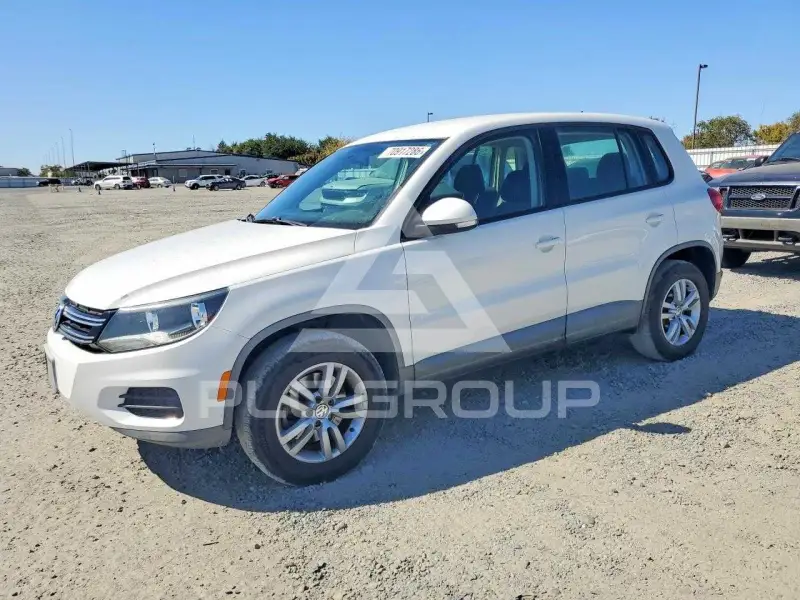 2013 Volkswagen Tiguan фото