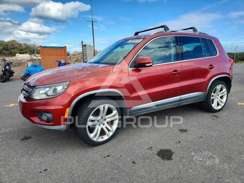 2013 Volkswagen Tiguan photo