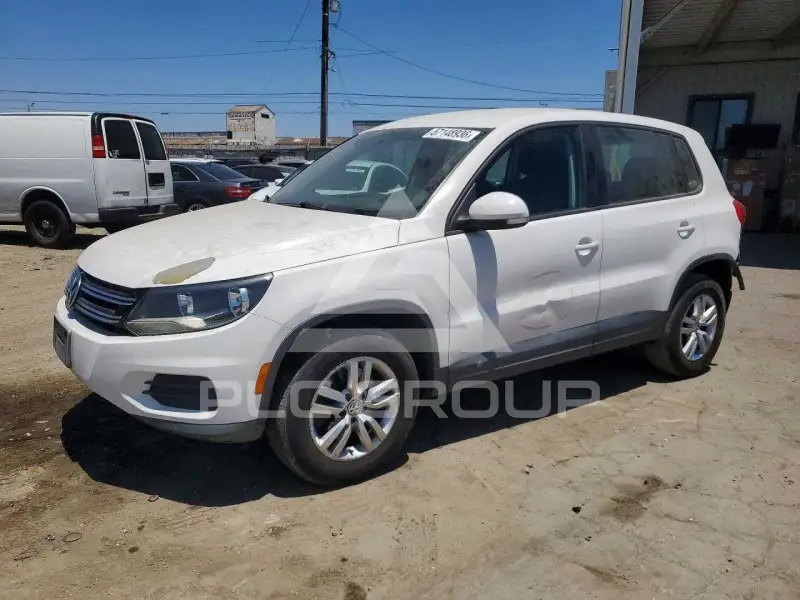 2013 Volkswagen Tiguan photo