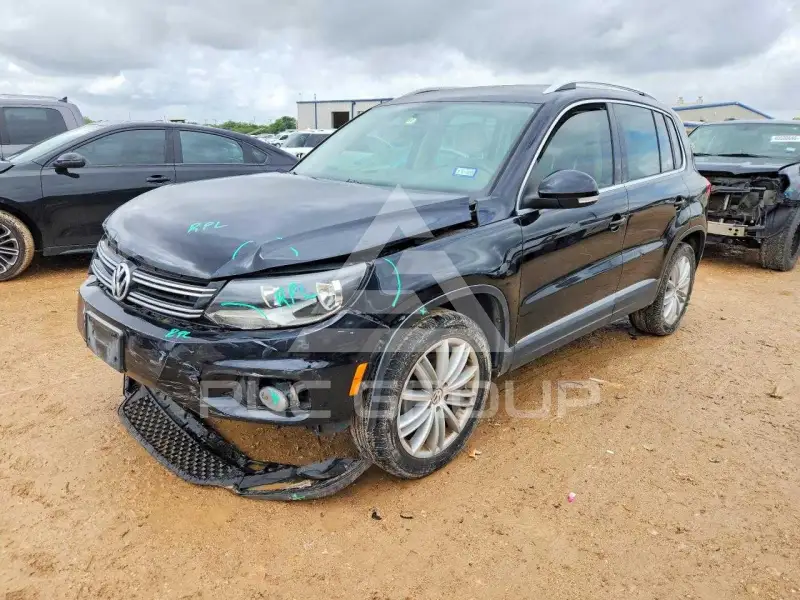 2013 Volkswagen Tiguan фото