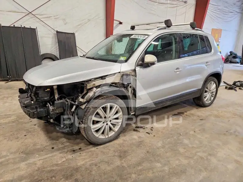 2013 Volkswagen Tiguan фото