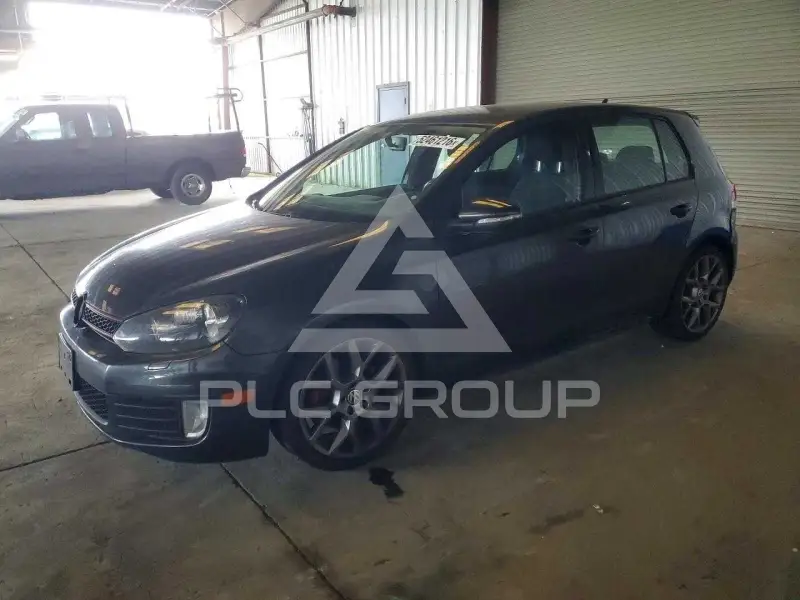 2013 Volkswagen GTI фото
