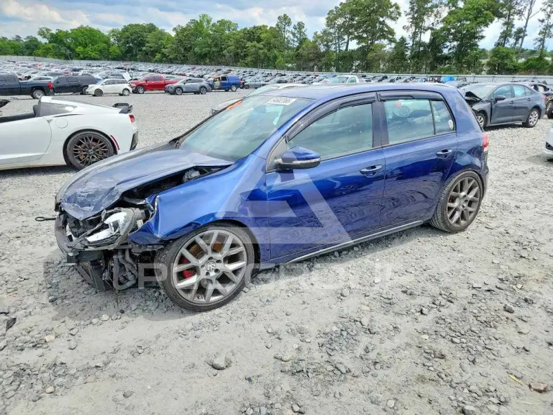 2013 Volkswagen GTI photo