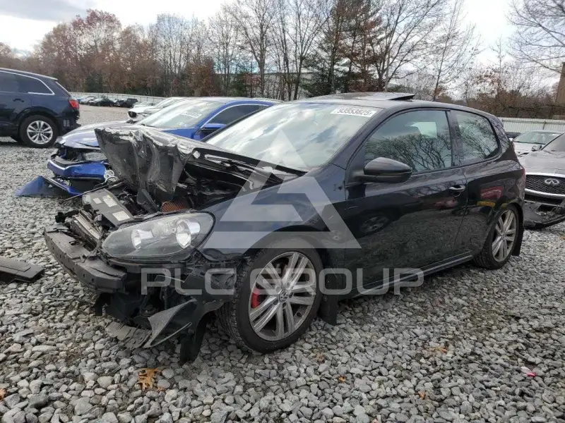 2013 Volkswagen GTI фото