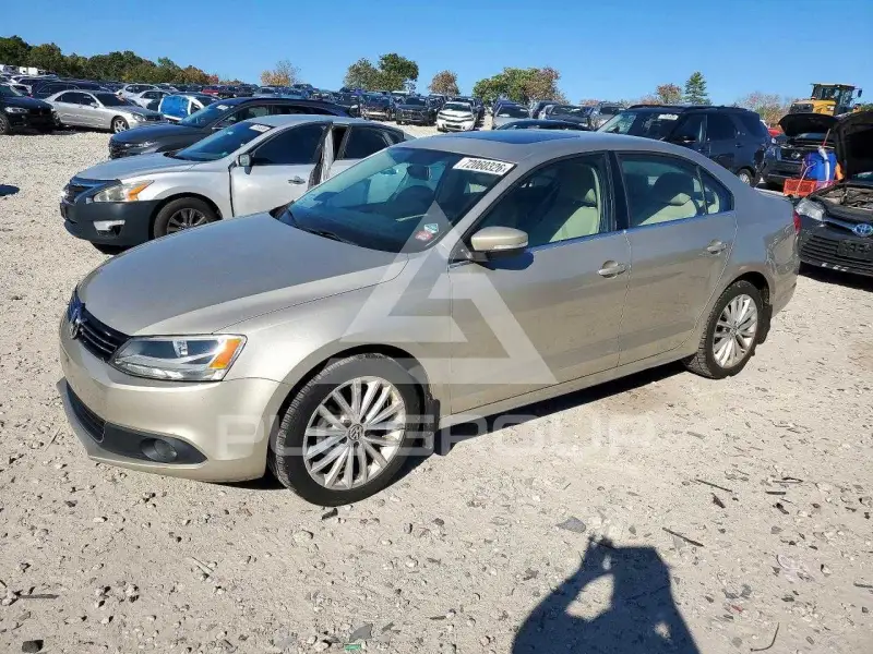 2013 Volkswagen Jetta фото