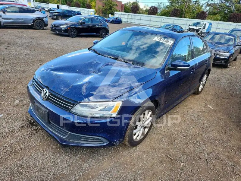 2013 Volkswagen Jetta photo