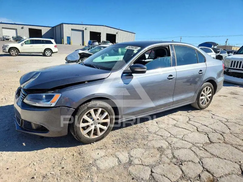 2013 Volkswagen Jetta фото