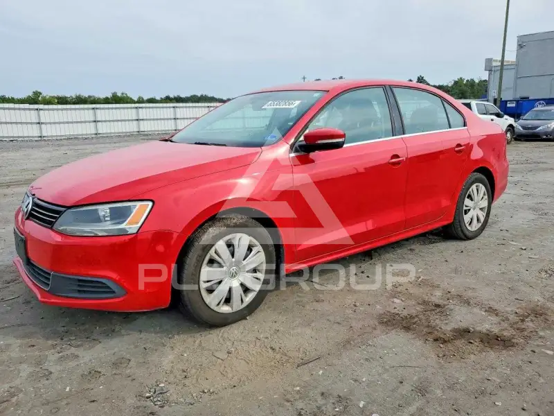 2013 Volkswagen Jetta photo