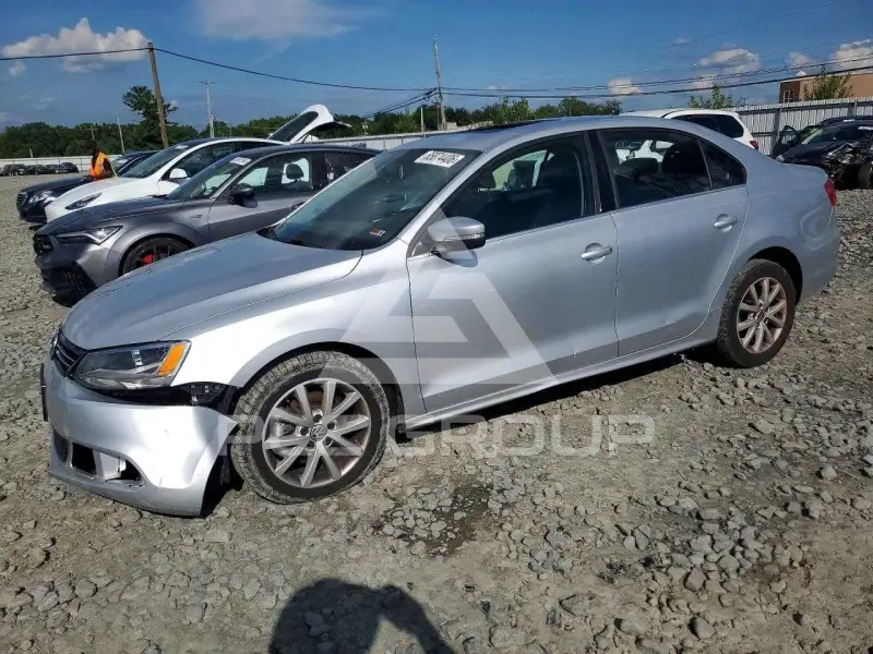 2013 Volkswagen Jetta photo