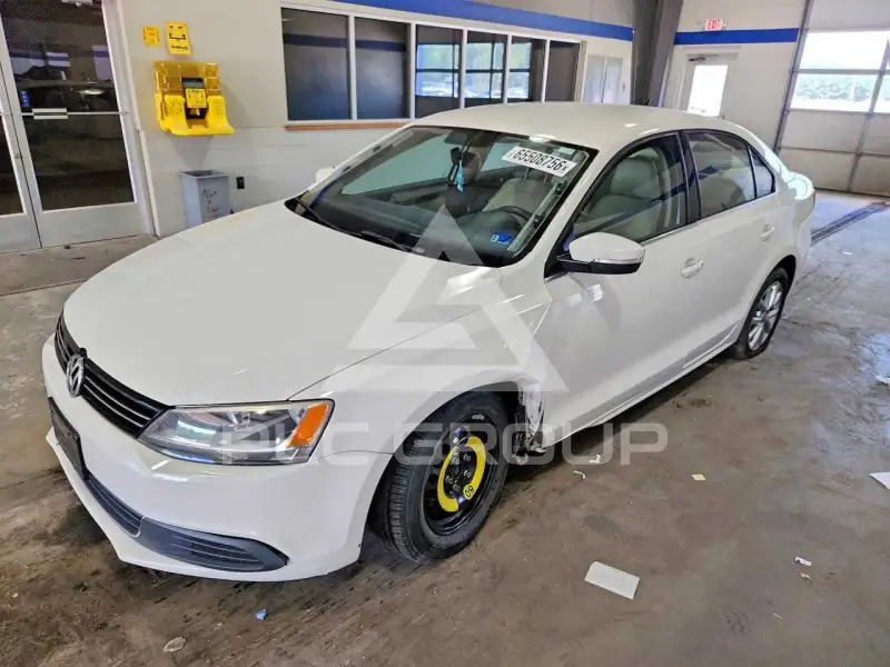 2013 Volkswagen Jetta фото