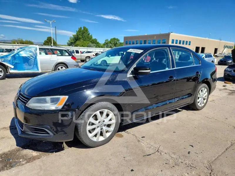 2013 Volkswagen Jetta фото