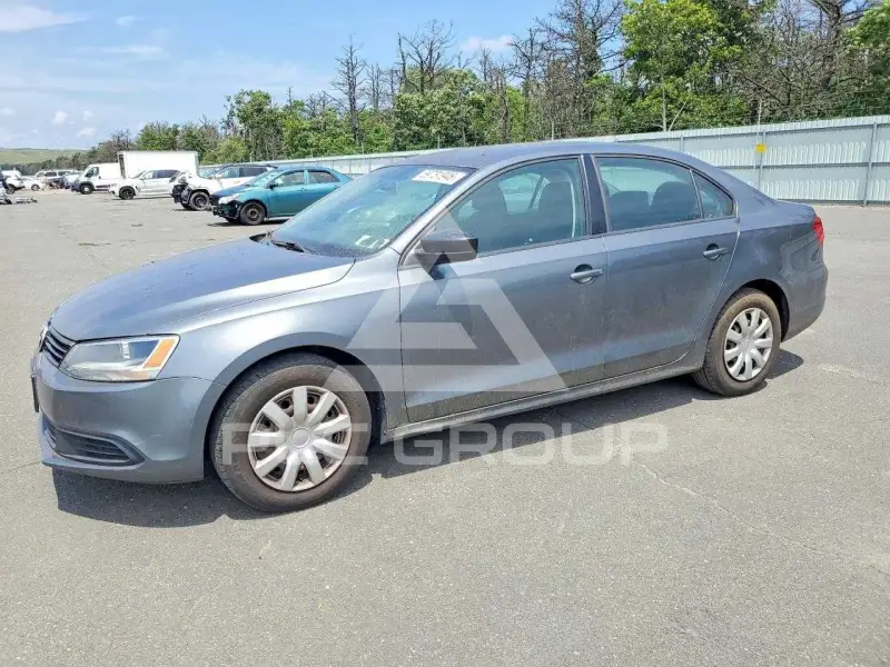 2013 Volkswagen Jetta photo