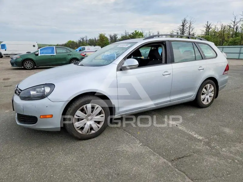 2013 Volkswagen Jetta photo