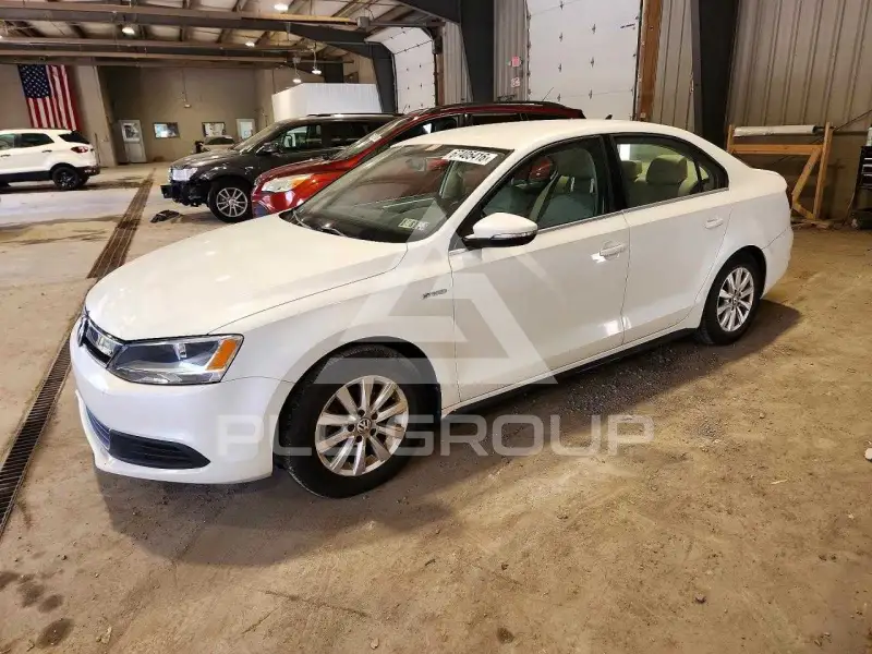 2013 Volkswagen Jetta фото