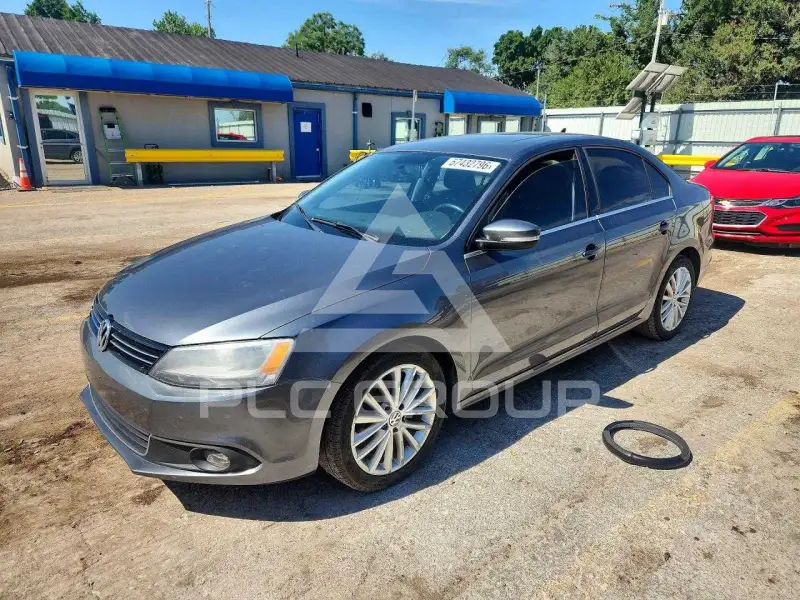 2013 Volkswagen Jetta photo