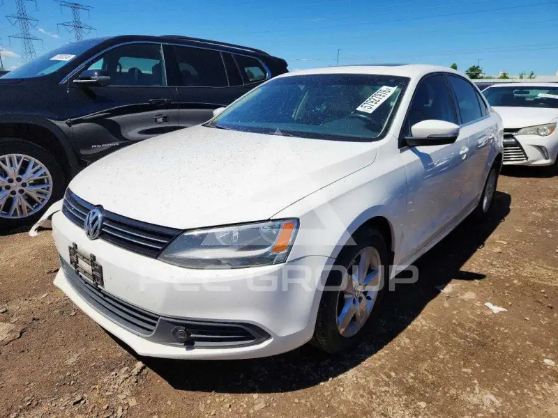 2013 Volkswagen Jetta photo