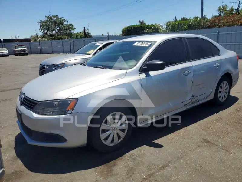 2013 Volkswagen Jetta photo