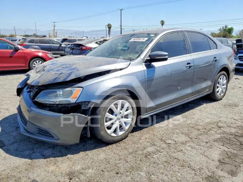 2013 Volkswagen Jetta photo