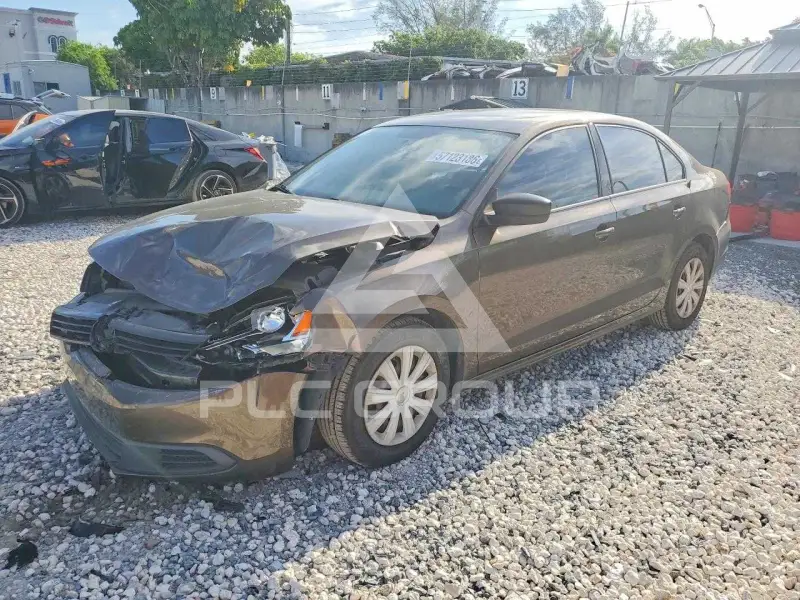 2013 Volkswagen Jetta photo