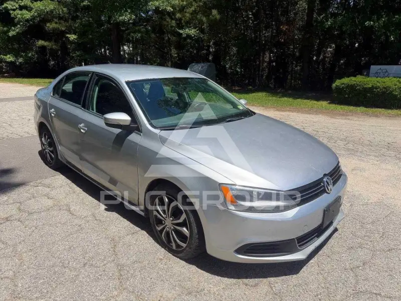 2013 Volkswagen Jetta фото