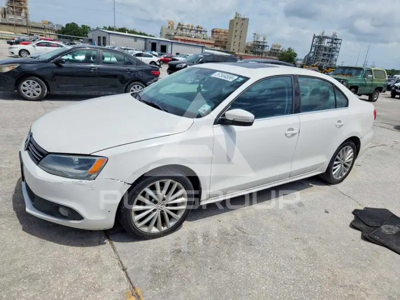 2013 Volkswagen Jetta фото