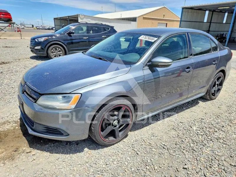 2013 Volkswagen Jetta photo