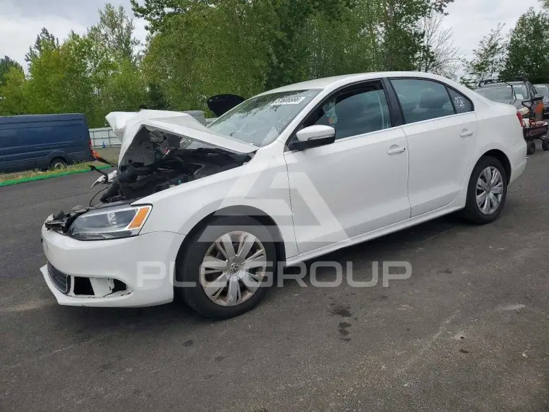 2013 Volkswagen Jetta photo