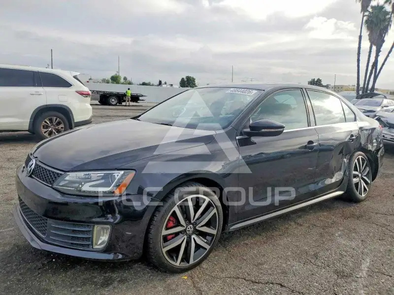 2013 Volkswagen Jetta photo