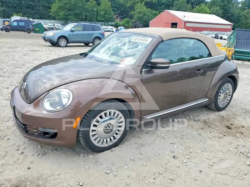 2013 Volkswagen BEETLE фото