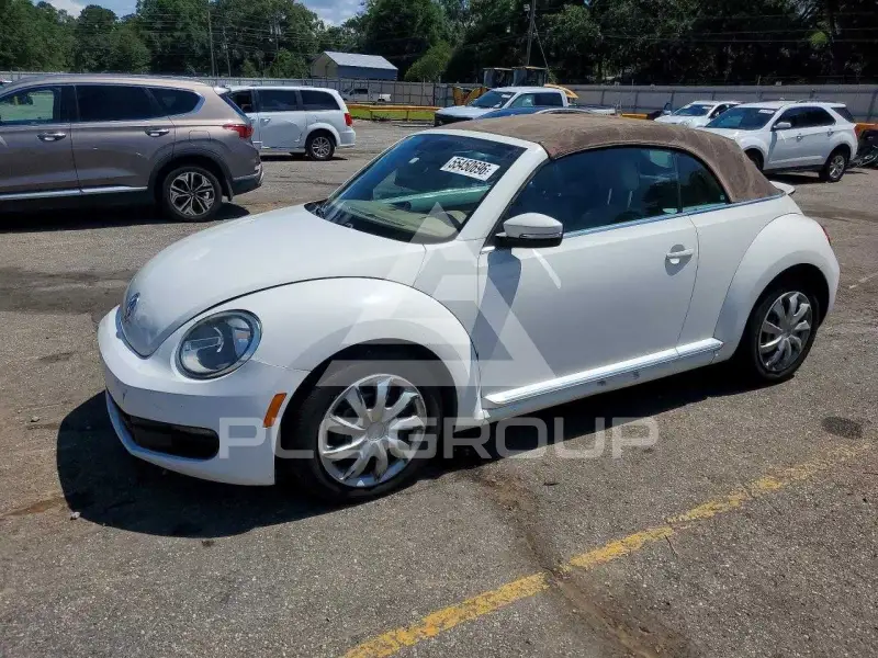 2013 Volkswagen BEETLE фото